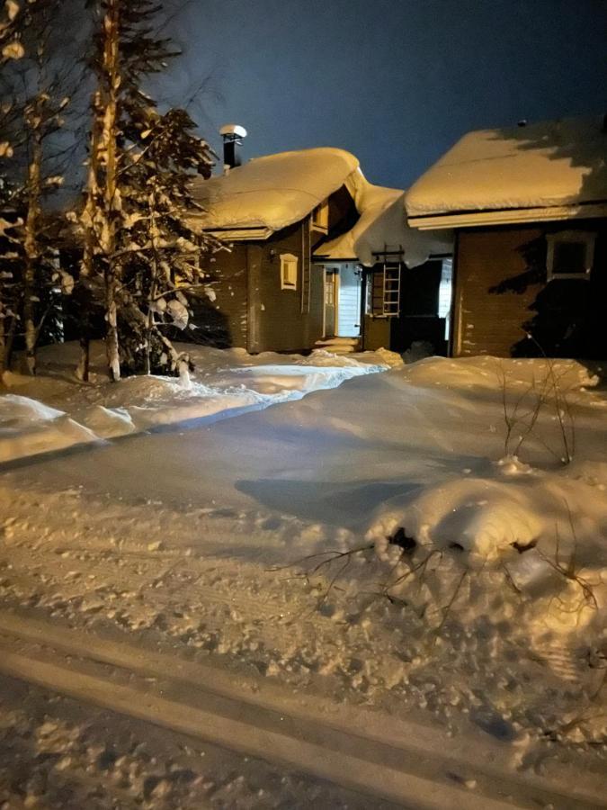 Yllaestoelli 2 D, Aekaeslompolo Apartment Kolari Bagian luar foto